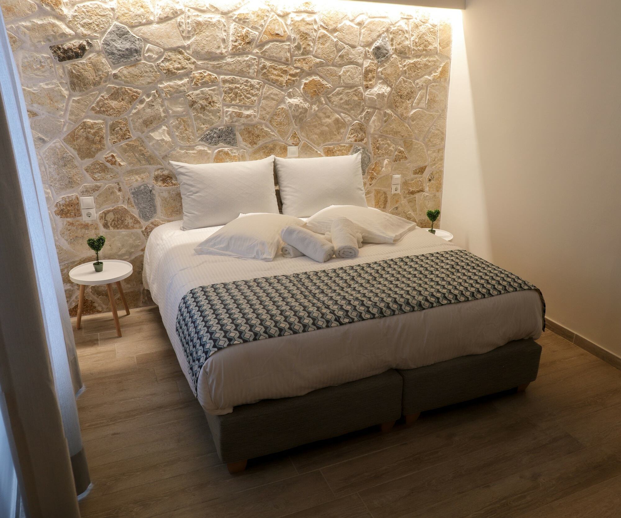 Ekati Hotel Kavos Exterior photo